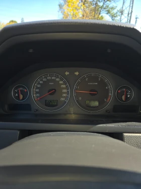 Обява за продажба на Volvo Xc90 ~14 300 лв. - изображение 4 | Auto.bg Обява за продажба на Volvo Xc90 ~14 300 лв. - изображение 4