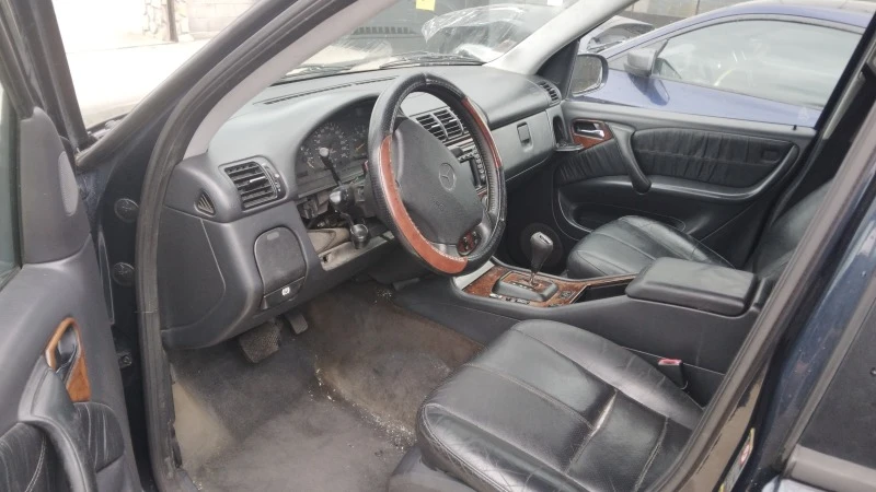 Mercedes-Benz ML 270 CDI 163 к.с., снимка 9 - Автомобили и джипове - 46531808