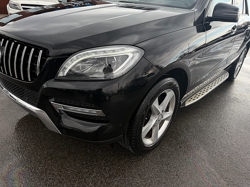 Mercedes-Benz ML 350 AMG OPTIK-PANORAMA-DISTRONIK-МЪРТВА ТОЧКА-ПОДГРЯВА, снимка 4 - Автомобили и джипове - 49250546