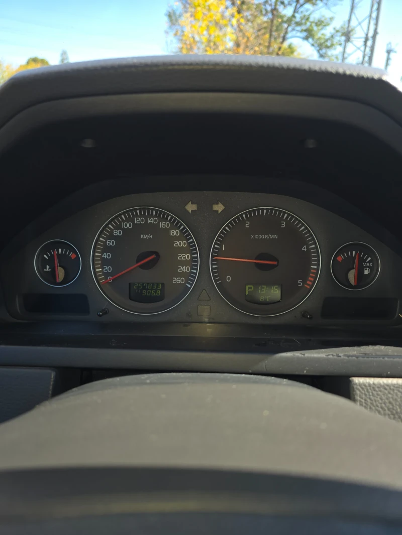 Volvo Xc90, снимка 5 - Автомобили и джипове - 52134436