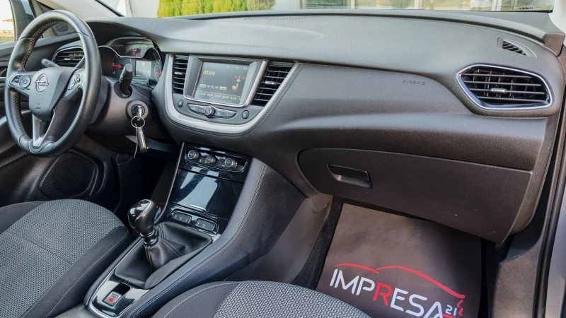 Opel Grandland X 1.6d, снимка 9 - Автомобили и джипове - 52907461
