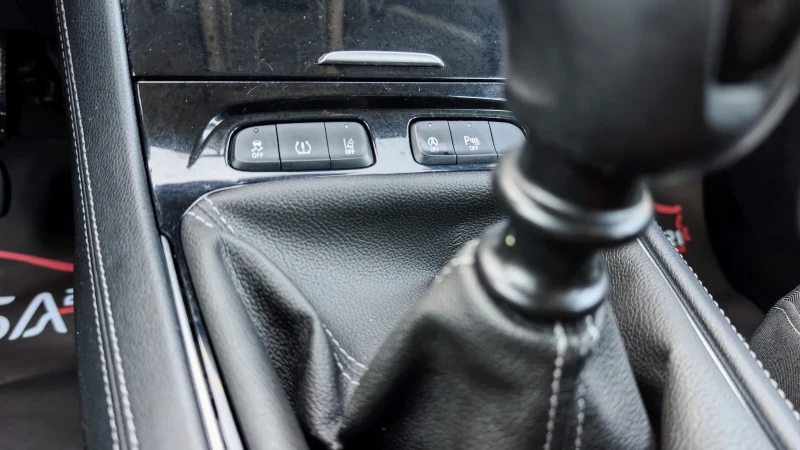 Opel Grandland X 1.6d, снимка 12 - Автомобили и джипове - 52907461