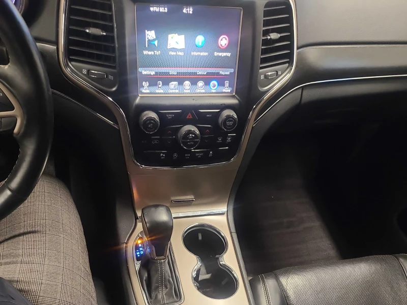 Jeep Grand cherokee LIMITED* 3.6* V6* 8ZF* ПОДГРЕВ* КАМЕРА* КЕЙЛЕС, снимка 7 - Автомобили и джипове - 52966881