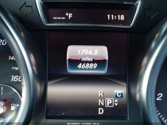 Mercedes-Benz GLE 350 4matic* Harman Kardon* Подгреви* Keyless* Самопарк, снимка 12 - Автомобили и джипове - 52650537