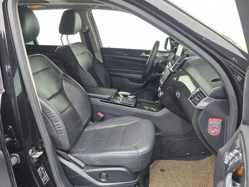 Mercedes-Benz GLE 350d - САМО 30% АВАНС, снимка 11 - Автомобили и джипове - 56112319