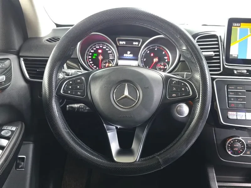 Mercedes-Benz GLE 350d - САМО 30% АВАНС, снимка 13 - Автомобили и джипове - 56112319