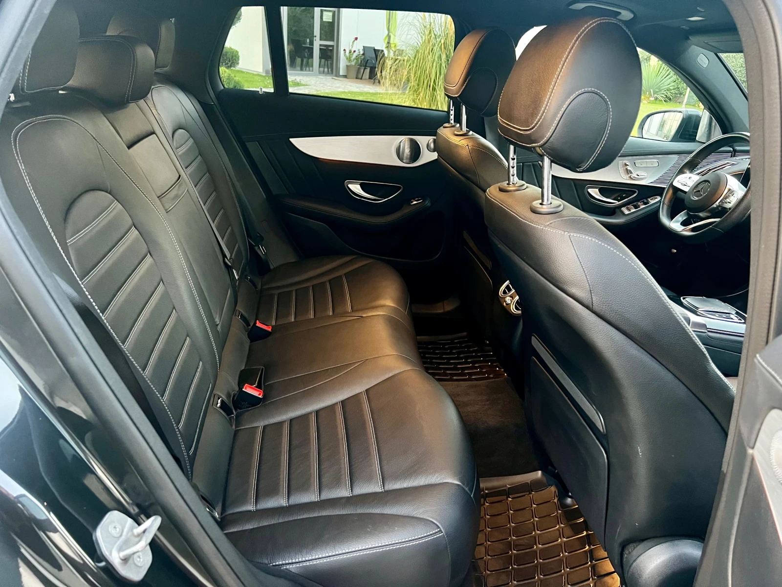 Mercedes-Benz EQC 400/AMG/4Matik/360/Multibeam | Mobile.bg   12