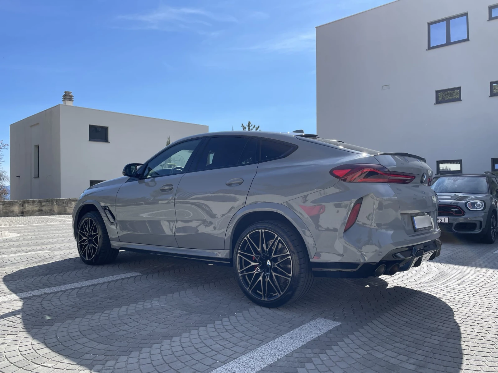 BMW X6 Competition - изображение 3