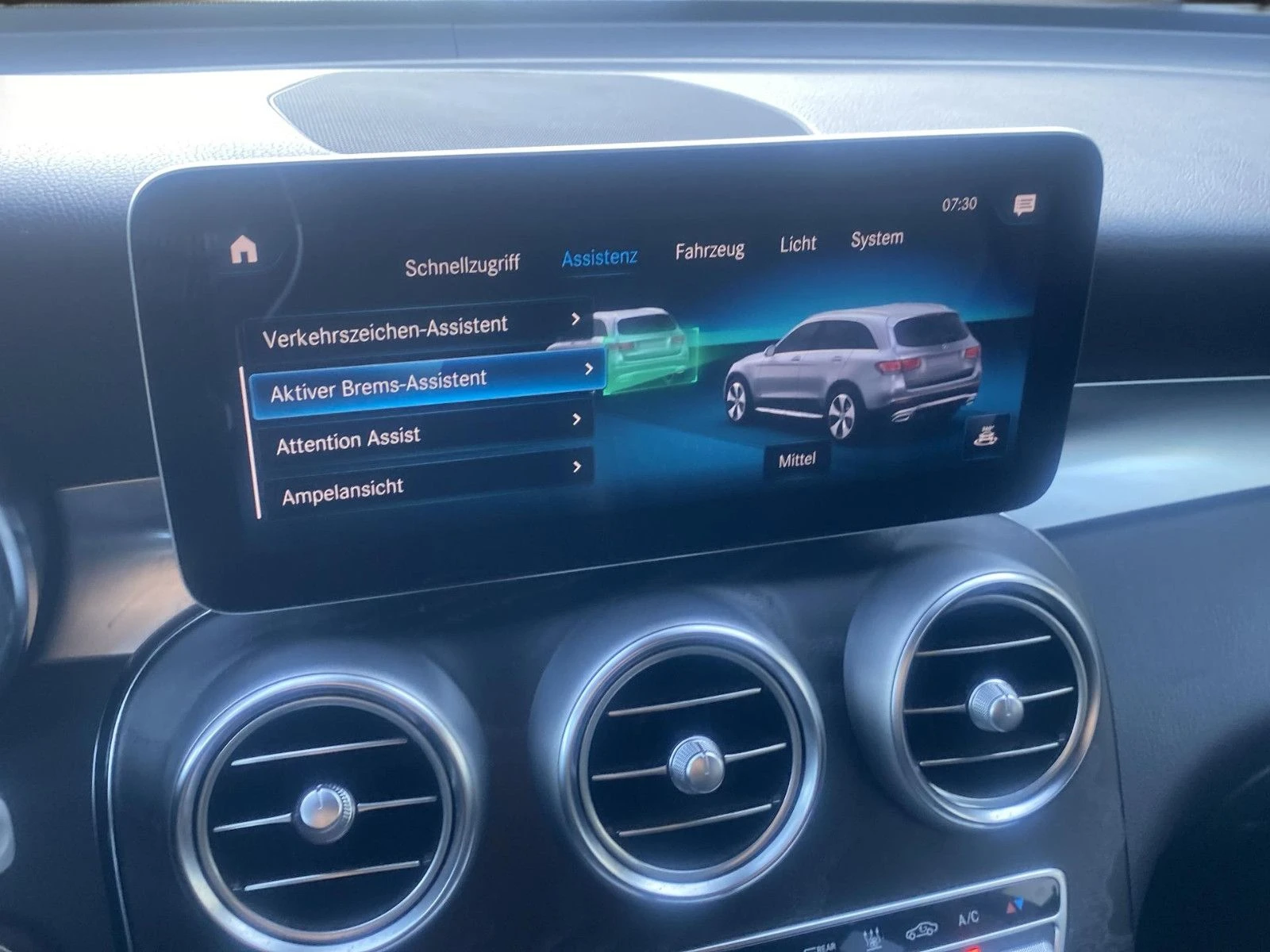Mercedes-Benz GLC 300 E/AMG/320HP/4MATIC/360/NAVI/LED/E150 - изображение 10