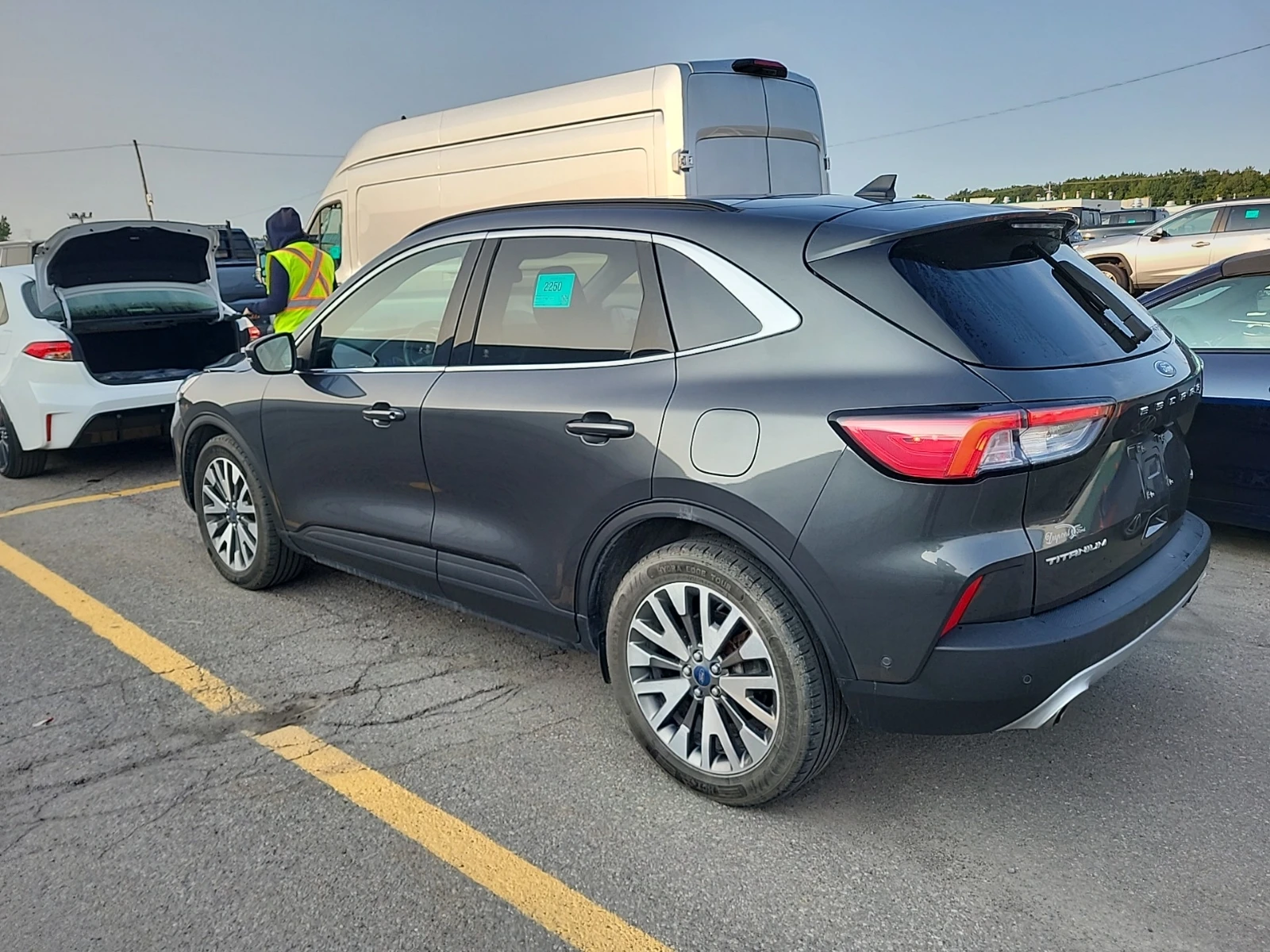 Ford Escape * TITANIUM HYBRID* * АВТОКРЕДИТ* * ЦЕНА ДО БЪЛГАРИ - изображение 4
