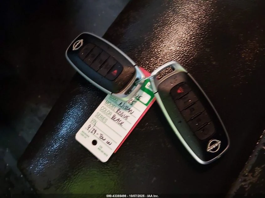 Nissan Rogue  SL/INTELLIGENT/4x4 - изображение 8