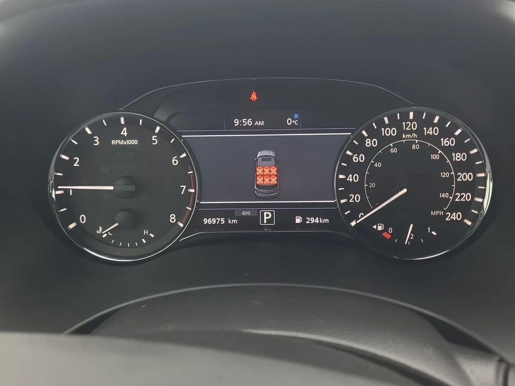 Infiniti QX80 * LUXE * CARFAX * ���� �� �� | Mobile.bg � ����������� 12