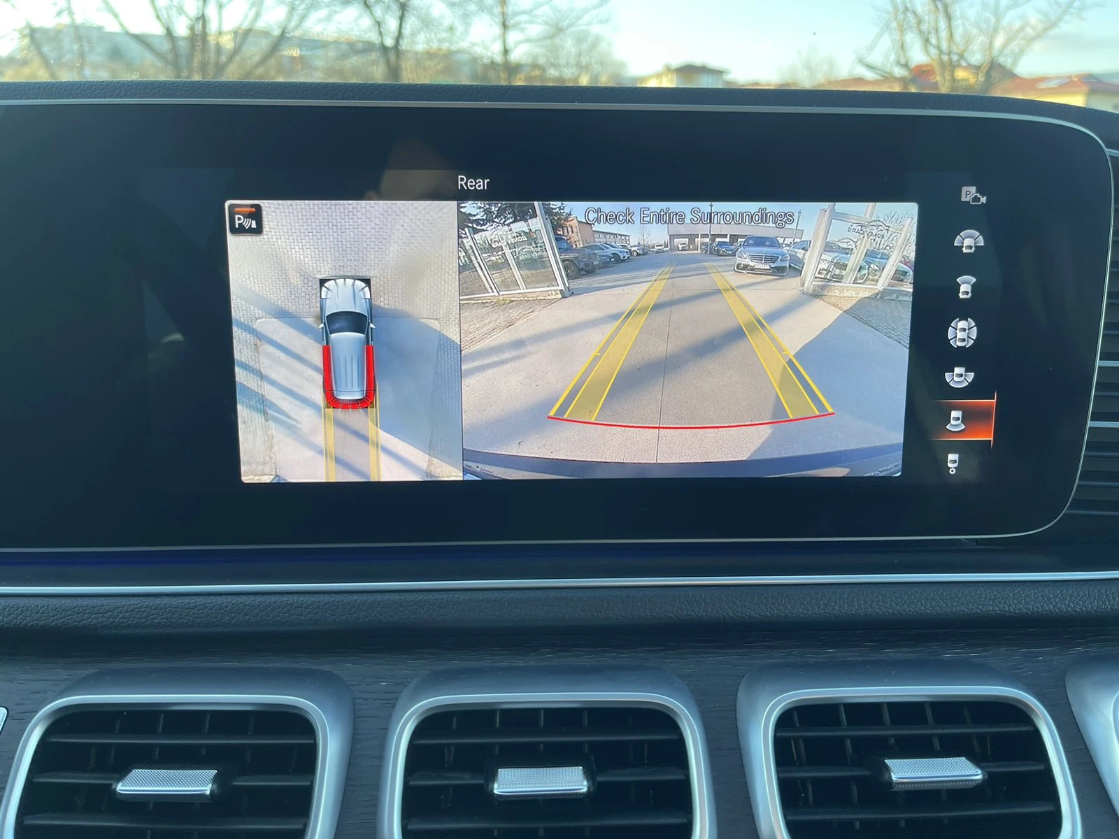 Mercedes-Benz GLE * AMG PACK FACELIFT 4X4 9G* , снимка 17 - Автомобили и джипове - 53763860