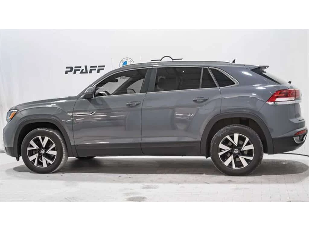 VW Atlas * Cross Sport Comfortline Heated Front Seats & Ste, снимка 3 - Автомобили и джипове - 53849343