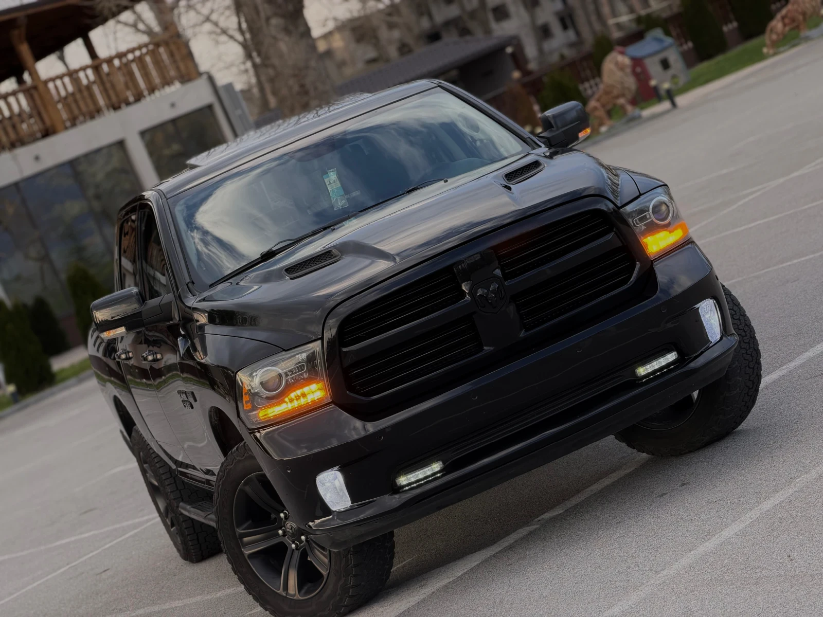 Dodge RAM 1500 5.7 Hemi/LPG/Black Edition