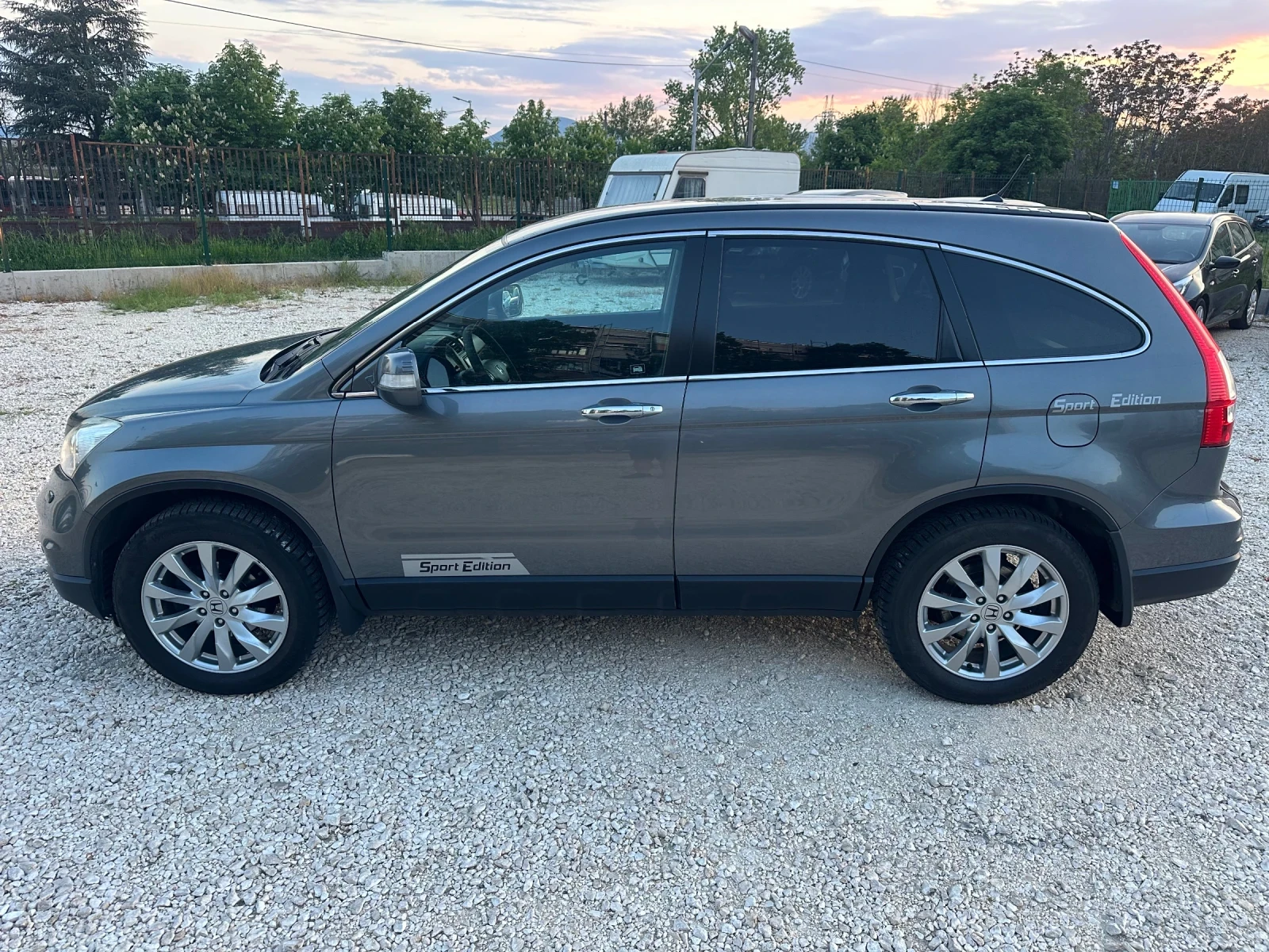 Honda Cr-v 2.2/FACELIFT/NAVI/FULL/XENON, снимка 2 - Автомобили и джипове - 54444302