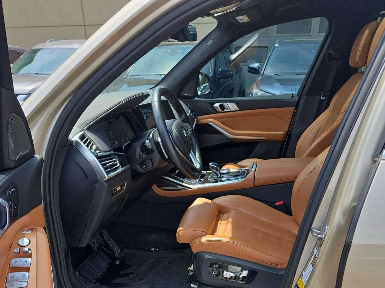 BMW X7 xDrive40i | CARFAX | ���������� ��� ������������ | Mobile.bg � ����������� 7