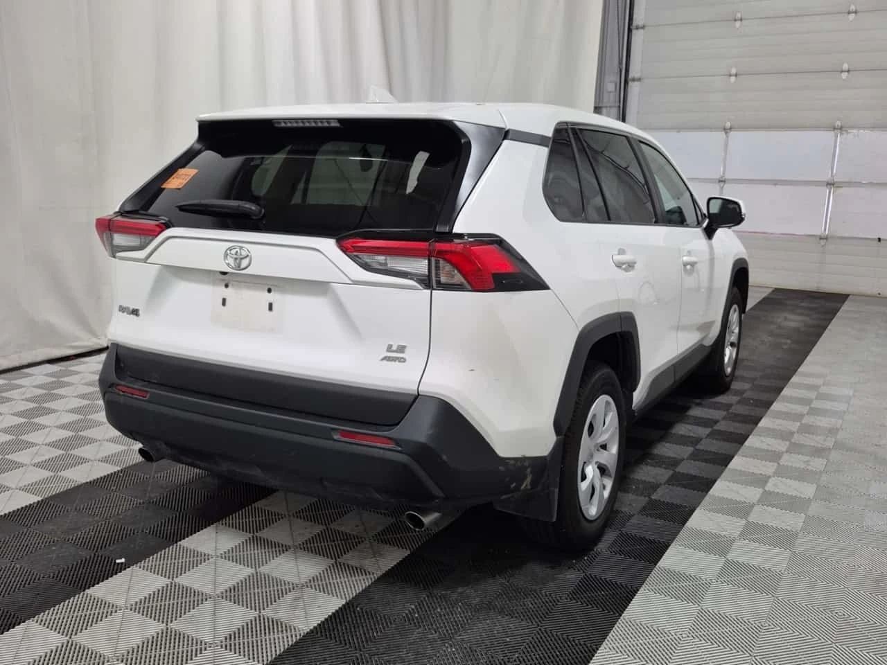 Toyota Rav4 * LE * CARFAX * , снимка 3 - Автомобили и джипове - 56300647