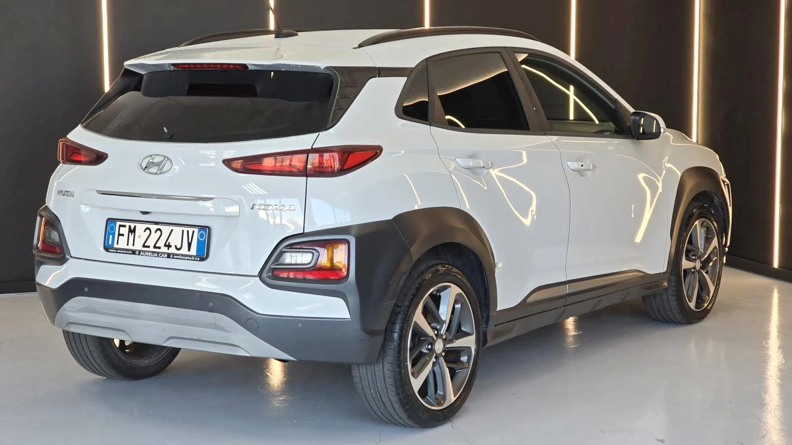 Hyundai Kona 1.0T-GDI 120hp RED Style NAVI/Android Auto/������ | Mobile.bg � ����������� 4