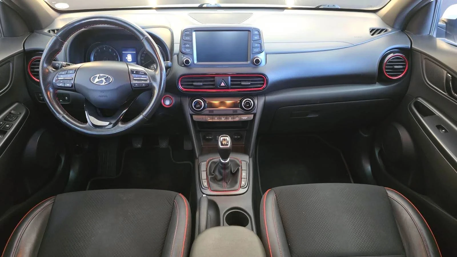Hyundai Kona 1.0T-GDI 120hp RED Style NAVI/Android Auto/������ | Mobile.bg � ����������� 5