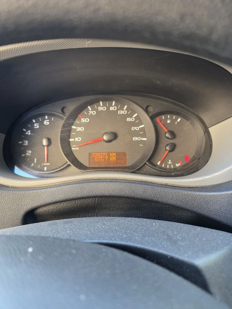 Renault Master, снимка 9 - Бусове и автобуси - 53072947