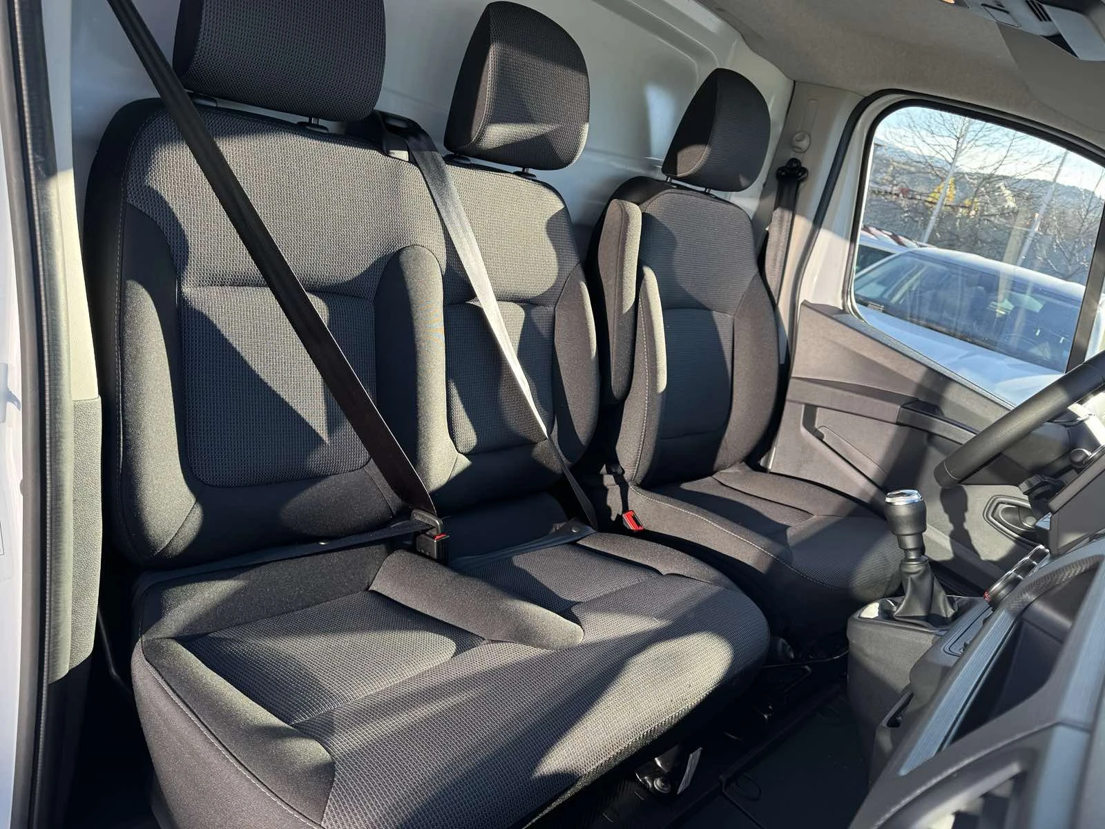 Renault Trafic 2.0dCi  - изображение 9