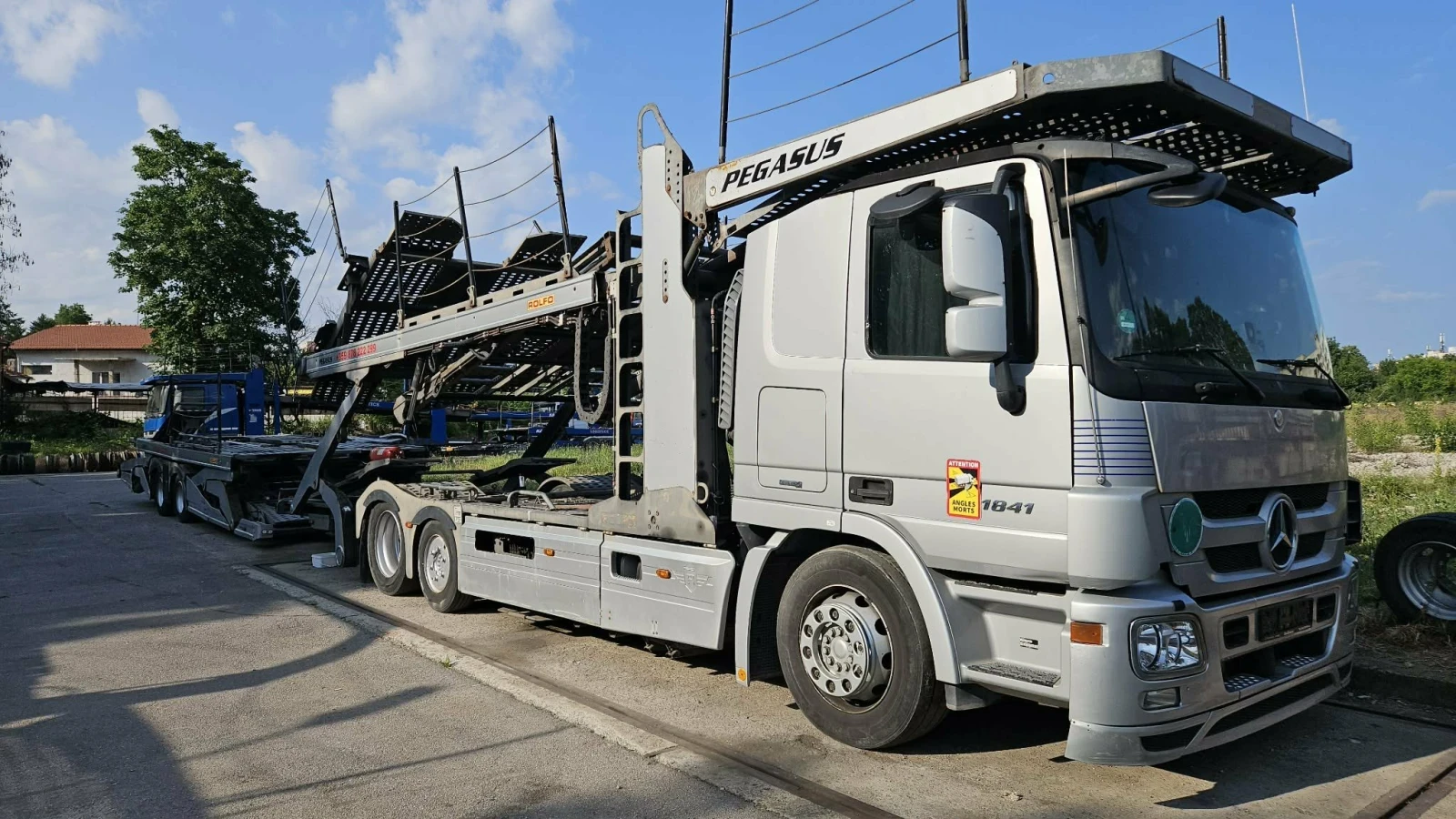 Mercedes-Benz Actros Ролфо Пегасус 