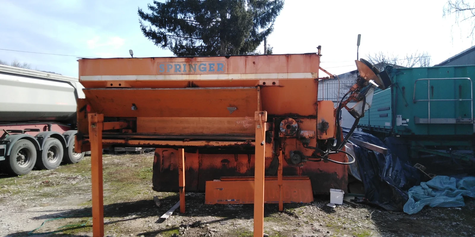 Допълнително оборудване Друг вид Песакар 3 куб. С лента 2005г., снимка 4 - Индустриална техника - 53687588