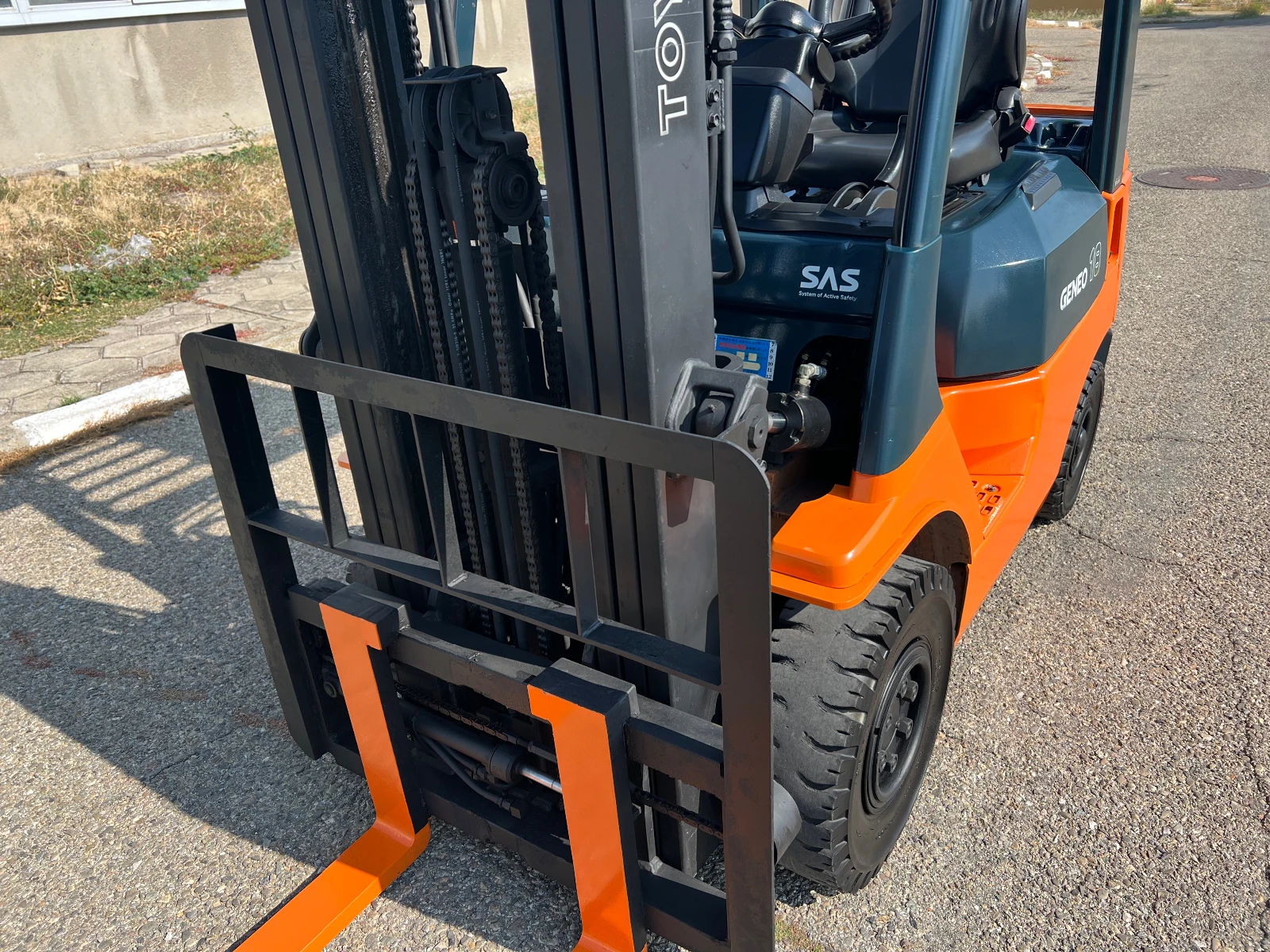  Toyota 1.8  /  / .  /  / 4.7 | Mobile.bg   10