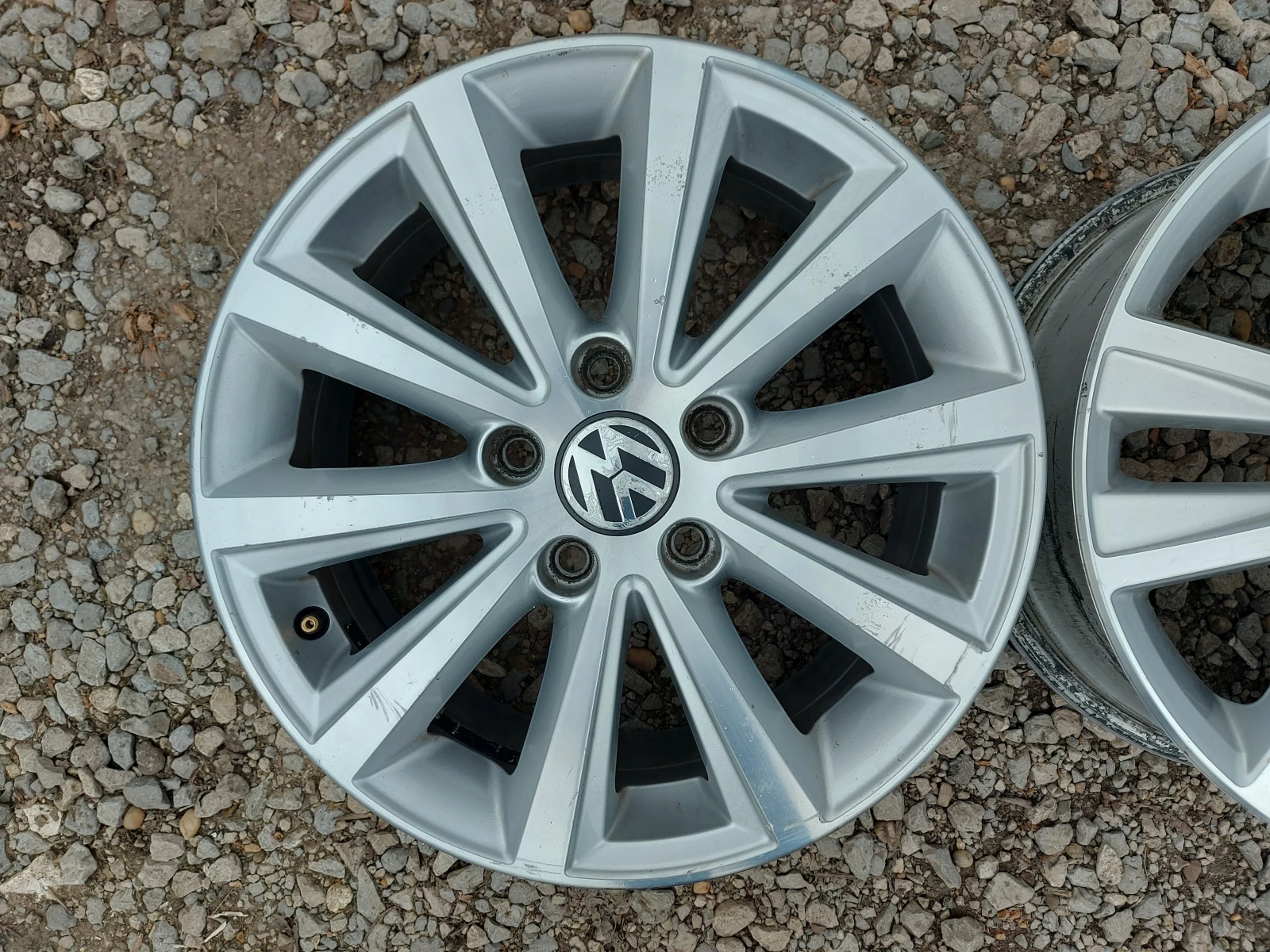   VW Touran | Mobile.bg   3