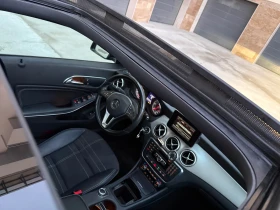 Mercedes-Benz CLA 220 AMG PACK/PANORAMA/LED/DISTRINIC/САМОПАРКИРАНЕ, снимка 12