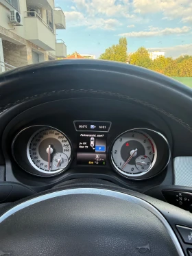 Mercedes-Benz CLA 220 AMG PACK/PANORAMA/LED/DISTRINIC/САМОПАРКИРАНЕ, снимка 13