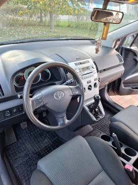 Toyota Corolla verso, снимка 8