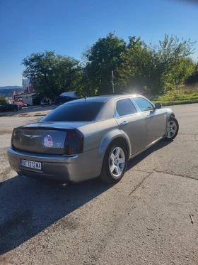 Chrysler 300c - 12500 лв. / 6391.15 € - 15796342 5