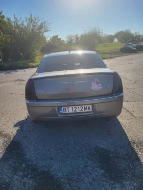 Chrysler 300c - 12500 лв. / 6391.15 € - 15796342 6