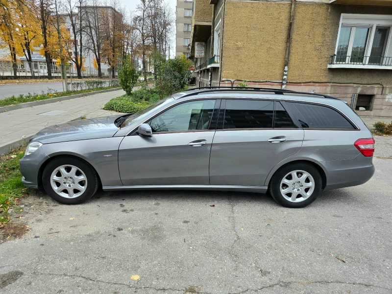 Mercedes-Benz E 220 CDI, снимка 7 - Автомобили и джипове - 48101477