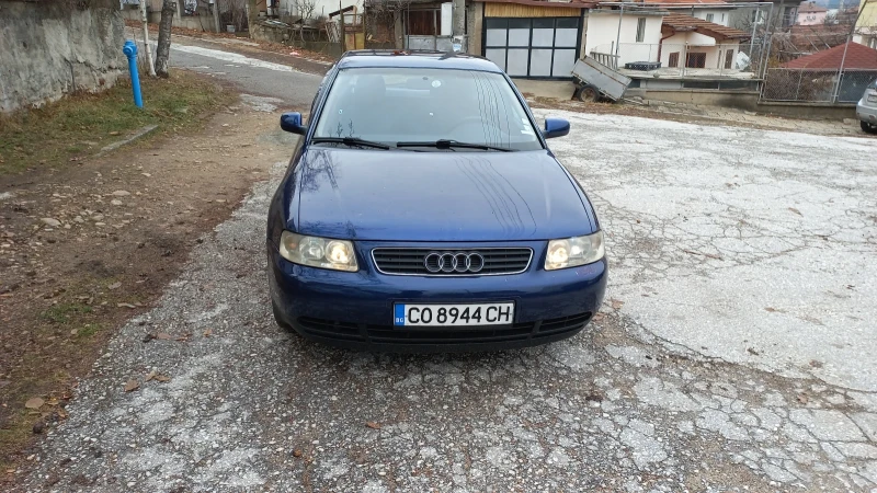 Audi A3 1.6i, снимка 6 - Автомобили и джипове - 48415090