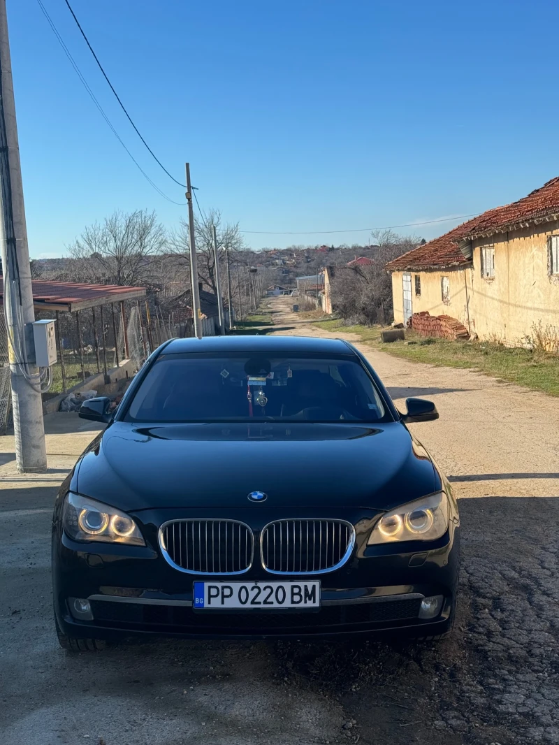 BMW 730 730 F01, снимка 2 - Автомобили и джипове - 48621733