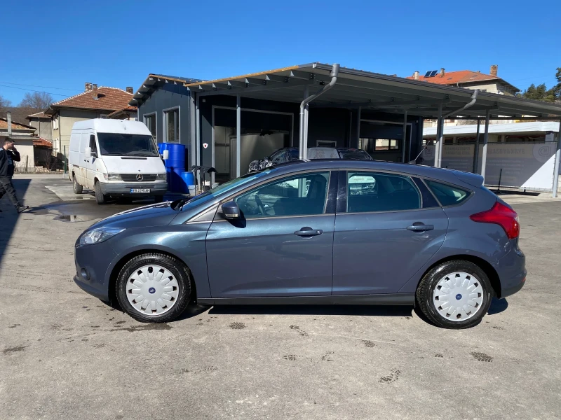 Ford Focus 1.6, снимка 3 - Автомобили и джипове - 49377814