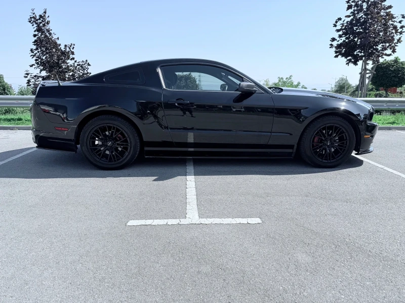 Ford Mustang 3.7L S197, снимка 4 - Автомобили и джипове - 52645084