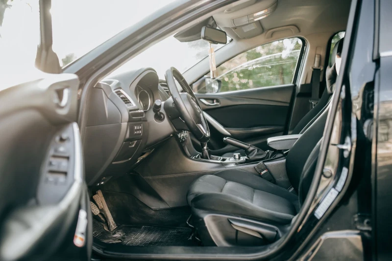 Mazda 6 GJ 2.2D Skyactiv, снимка 13 - Автомобили и джипове - 51884064