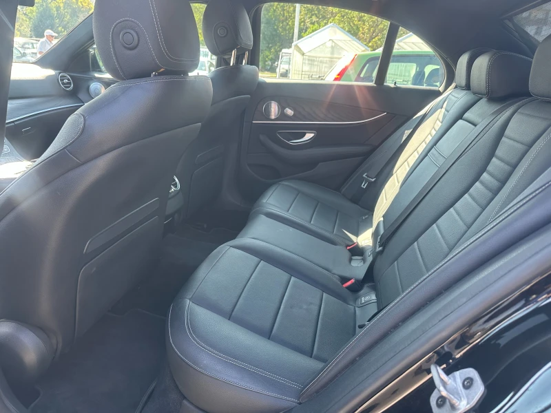 Mercedes-Benz E 450, снимка 14 - Автомобили и джипове - 52831416