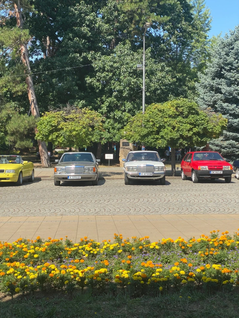 Mercedes-Benz 126 300 SE, снимка 2 - Автомобили и джипове - 53088972