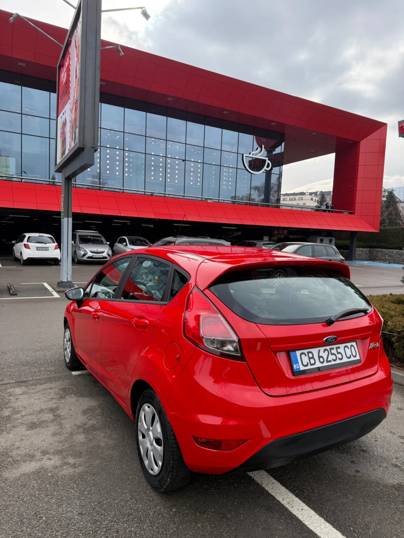 Ford Fiesta, снимка 5 - Автомобили и джипове - 53418441