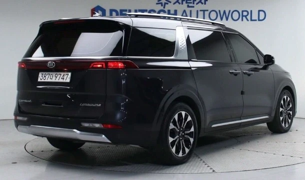 Kia Carnival 7-seater diesel Noblesse  - изображение 4