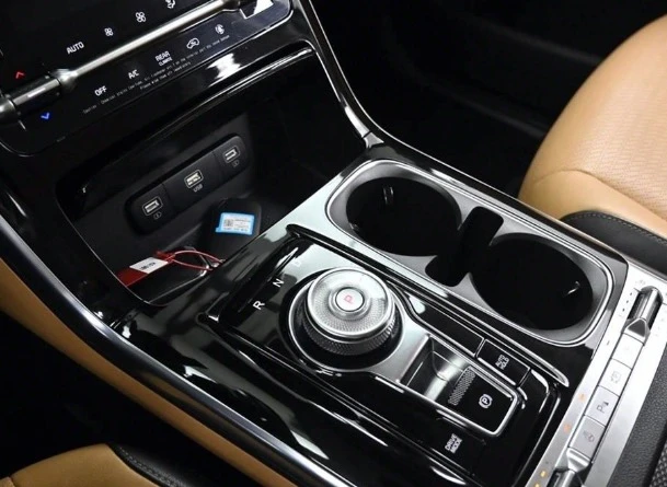 Kia Carnival 7-seater diesel Noblesse  - изображение 10