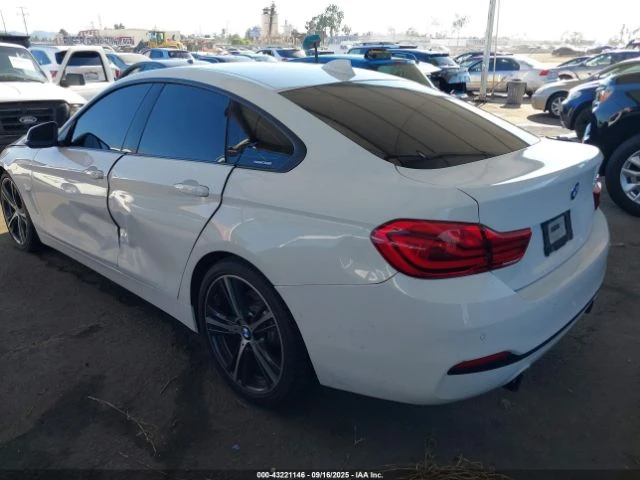 BMW 440 * GranCoupe* КОЖА* ПОДГРЕВ* ШИБИДАХ* NAVI* LED* , снимка 3 - Автомобили и джипове - 54957303
