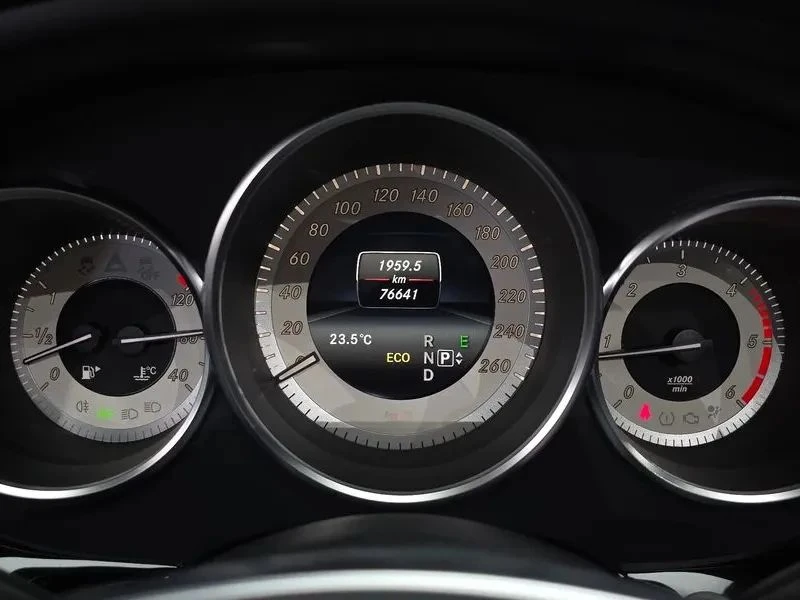 Mercedes-Benz CLS 250, снимка 8 - Автомобили и джипове - 56711789