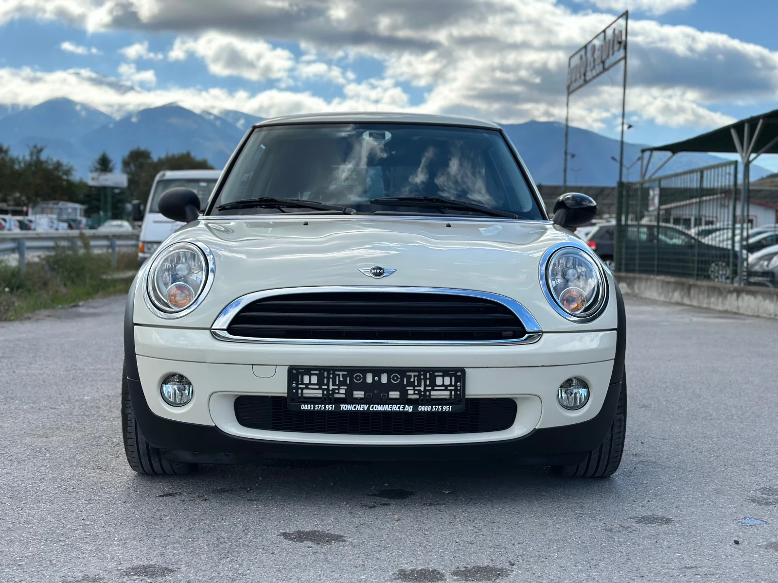 Mini One 1.6i-111.000km-NEW-EURO-5A-6-speed-TOP-NEW-NEW-NEW - изображение 2