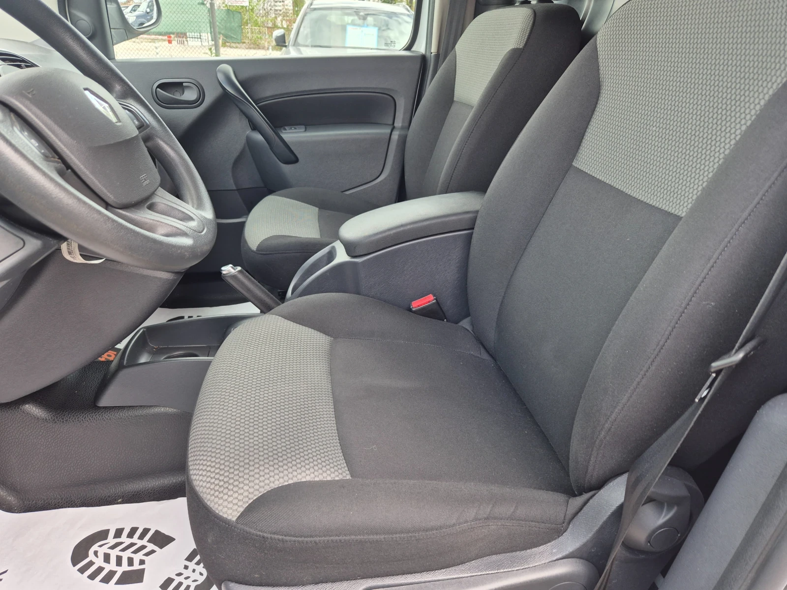 Renault Kangoo 1.5dci 90 k.s. EURO 6 - изображение 8